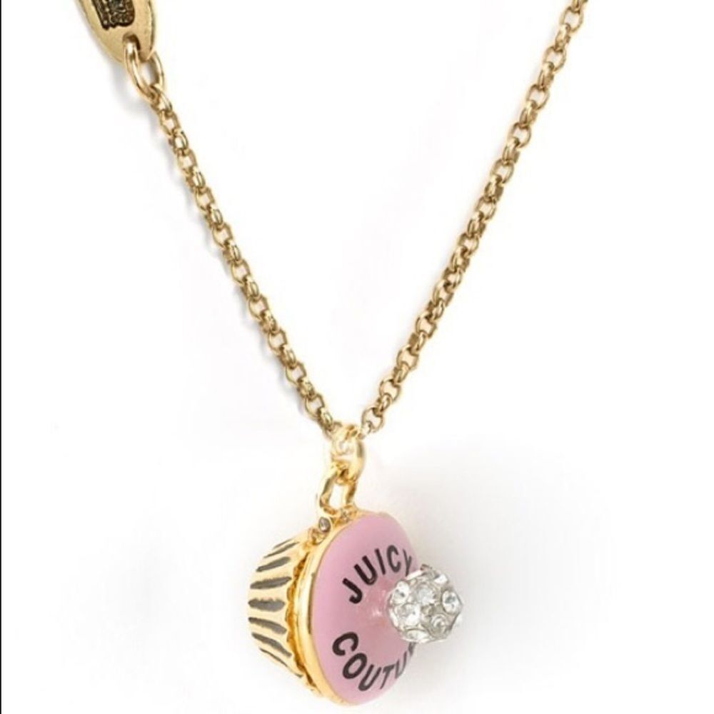 NIB 💕Juicy couture cupcake necklace